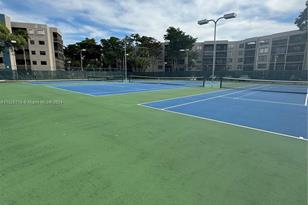 901 Colony Point Cir - Photo 4