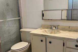 901 Colony Point Cir - Photo 8