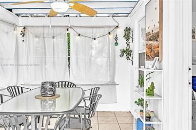 1220 NE 128th St, North Miami, FL 33161 - Photo 6