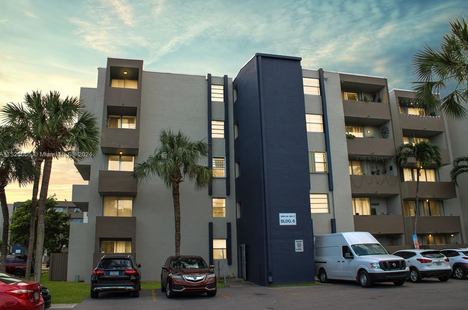 10090 Nw 80th Ct Apt 1245, Hialeah, FL 33016