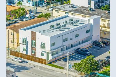 1567 NW 1st St, Miami, FL 33125 - Photo 18