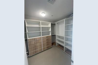 [Address not provided], North Miami Beach, FL 33160 - Photo 24