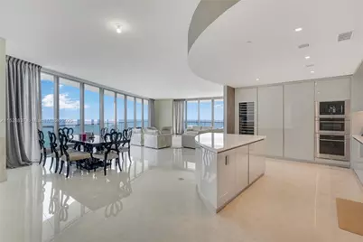 18975 Collins Ave #2000, Sunny Isles Beach, FL 33160 - Photo 2
