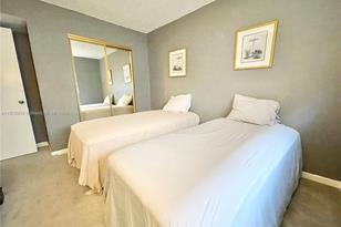 2145 Pierce St - Photo 8