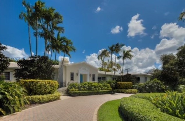 8700 153rd Ter, Miami, FL 33157-2034