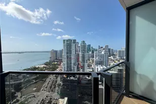 398 NE 5th St, Miami, FL 33132 - Photo 12