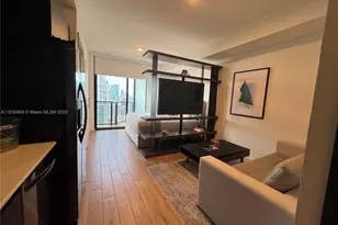 398 NE 5th St, Miami, FL 33132 - Photo 4