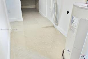 1900 SW 83rd Ave - Photo 44