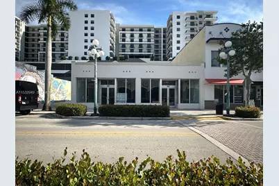 2020 Harrison St, Hollywood, FL 33020 - Photo 2