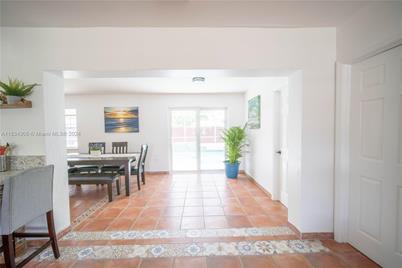 10120 Nicaragua Dr, Cutler Bay, FL 33189 - Photo 8