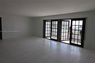 1650 NE 115th St - Photo 4