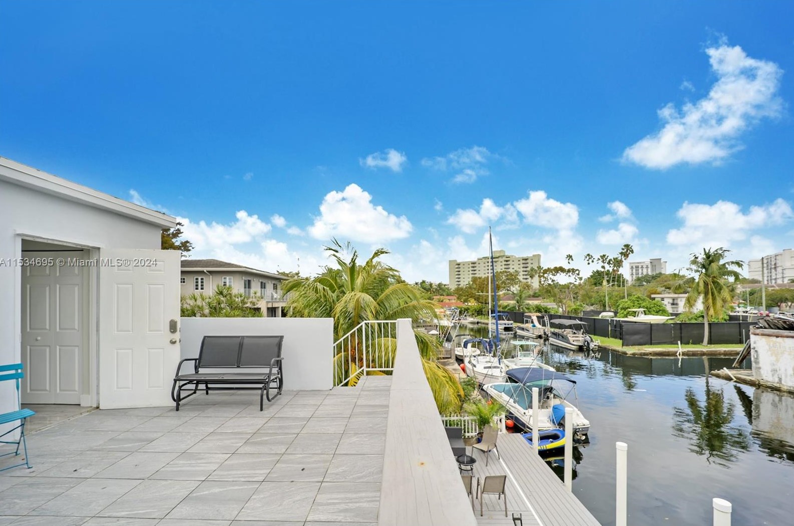 805 7th Street Rd, Miami, FL 33136-3024