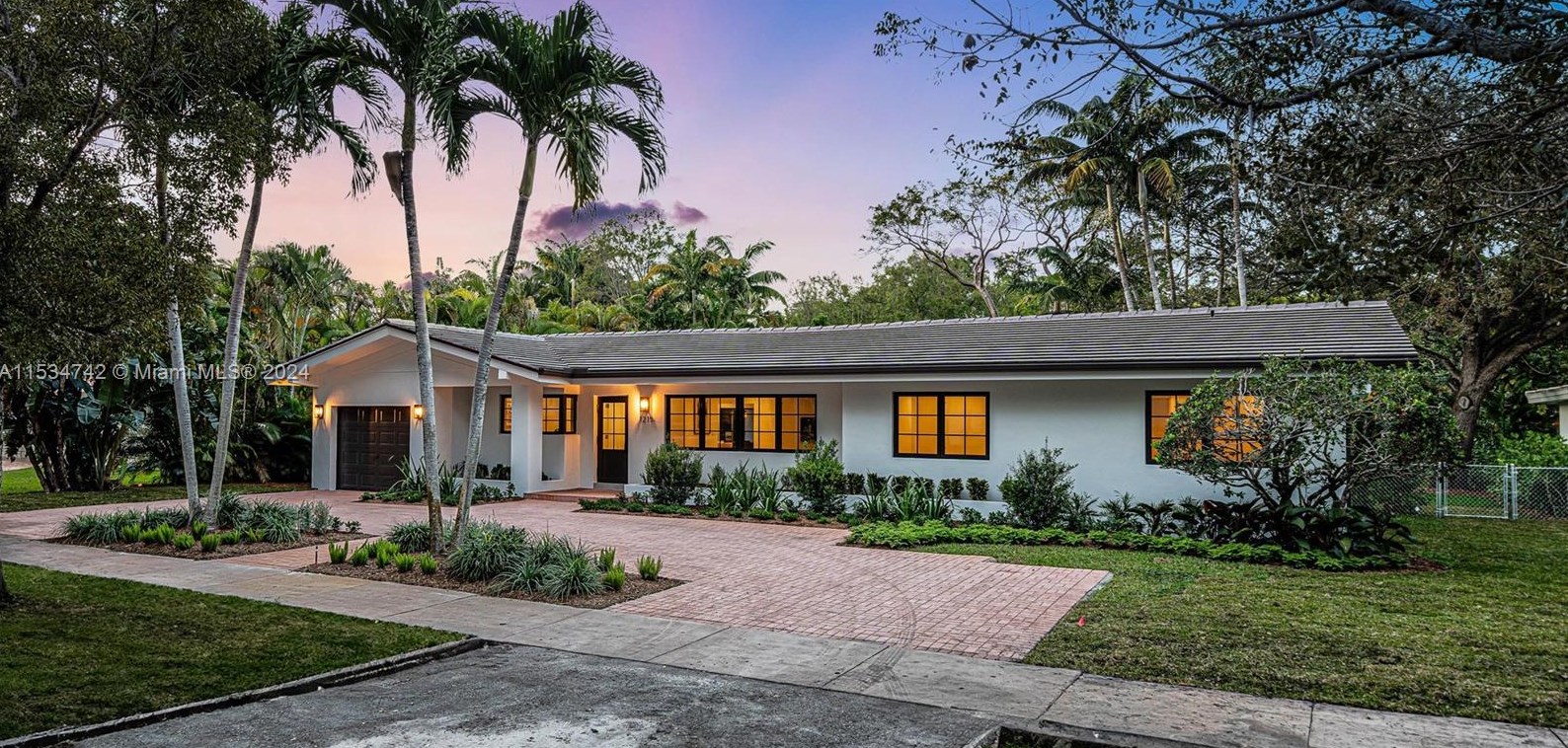 1215 Malaga Ave, Miami FL  33134-6368 exterior