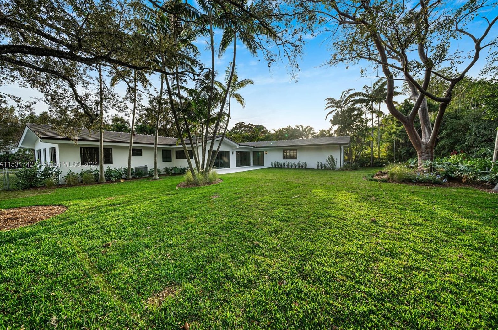 1215 Malaga Ave, Miami FL  33134-6368 exterior