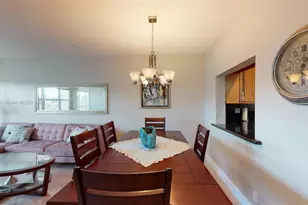 329 SE 3rd St, Hallandale Beach, FL 33009 - Photo 14