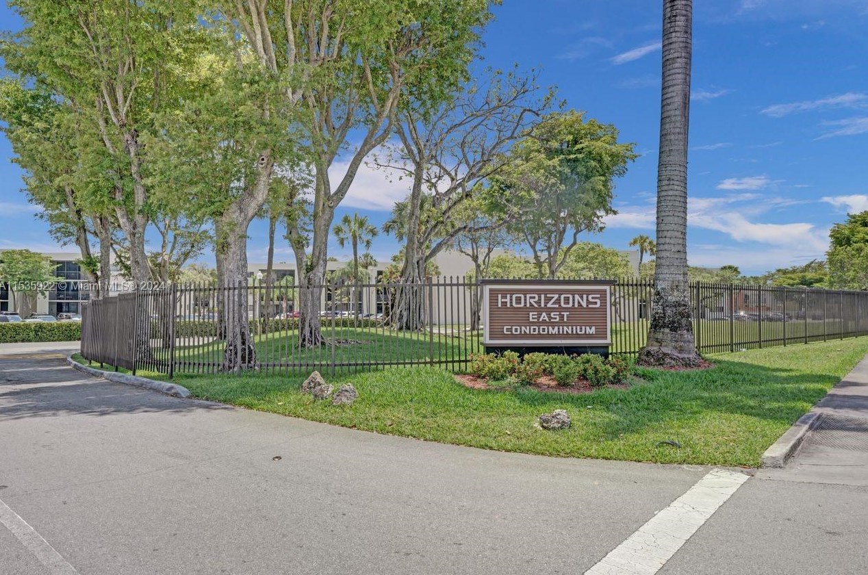 8045 Sw 107th Ave #324, Miami, FL 33173