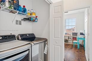 11965 SW 26th Ct - Photo 4