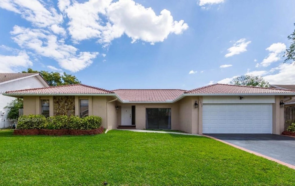 21452 Woodchuck Ln, Boca Raton, FL 33428-2620