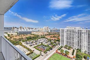 2801 NE 183rd St, Aventura, FL 33160 - Photo 16