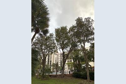 17021 N Bay Rd #320-4, Sunny Isles Beach, FL 33160 - Photo 22