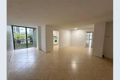 17021 N Bay Rd #320-4, Sunny Isles Beach, FL 33160 - Photo 4