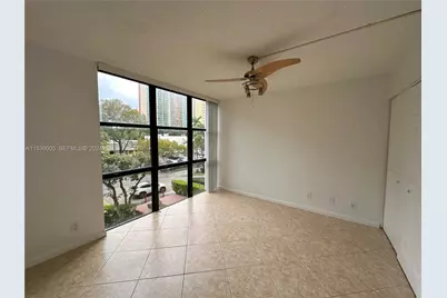 17021 N Bay Rd #320-4, Sunny Isles Beach, FL 33160 - Photo 8