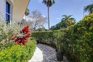 2001 Meridian Ave, Miami Beach, FL 33139 - Photo 48