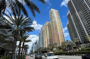 17550 Collins Ave, Sunny Isles Beach, FL 33160 - Photo 12