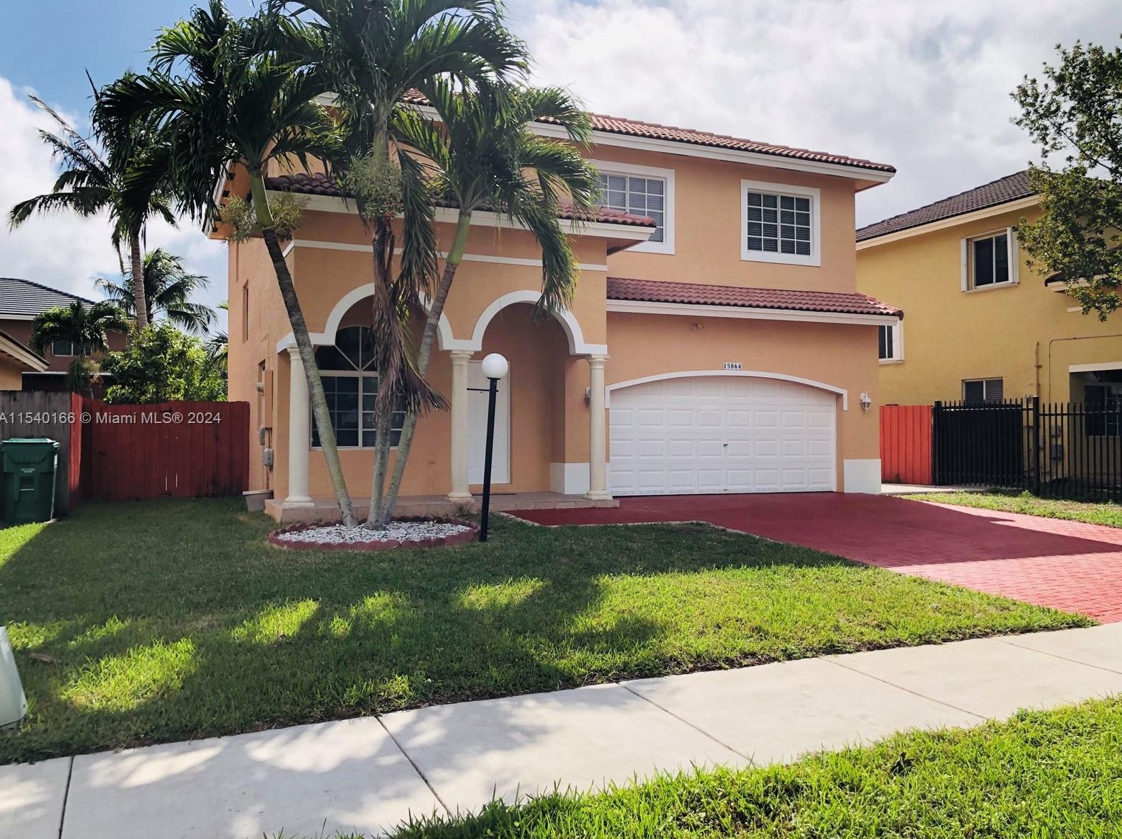 15864 146th Ter, Miami, FL 33196-6732