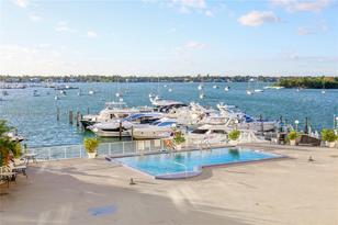 7904 West Dr, North Bay Village, FL 33141 - Photo 28