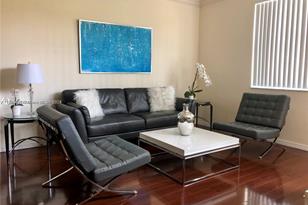 9172 Collins Ave, Surfside, FL 33154 - Photo 4