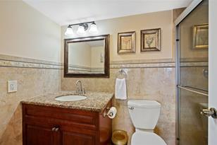 1024 SE 3rd Ave - Photo 12