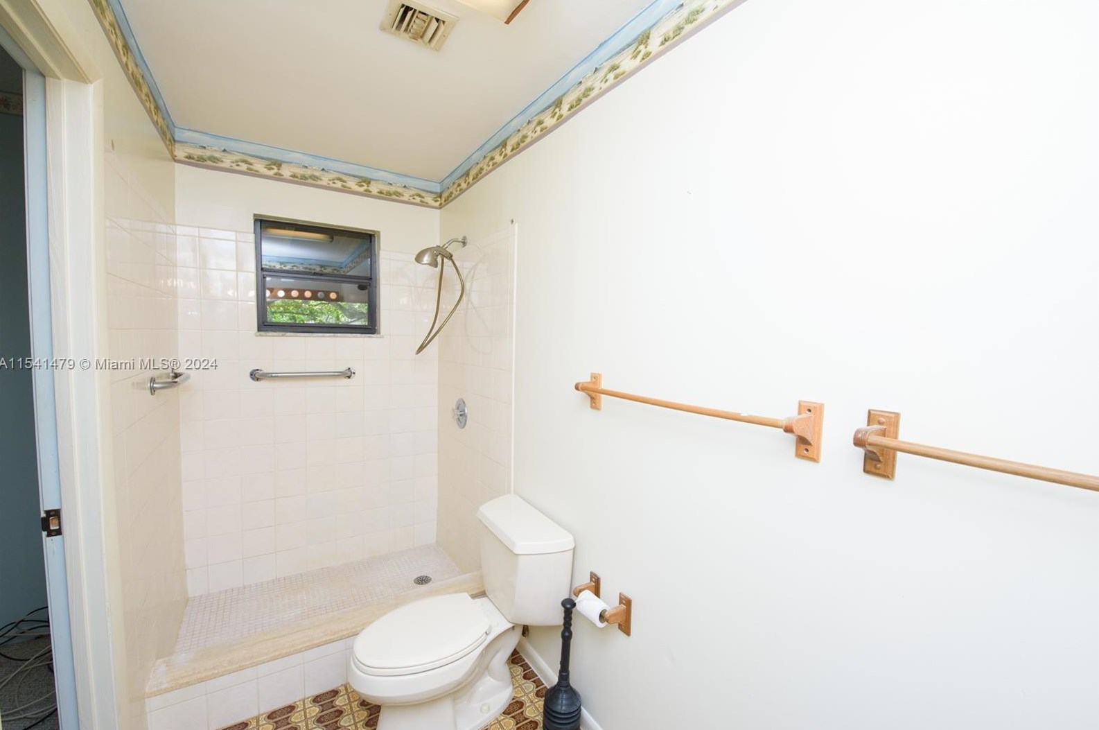 17810 175 St, Miami FL 33187-1654 exterior