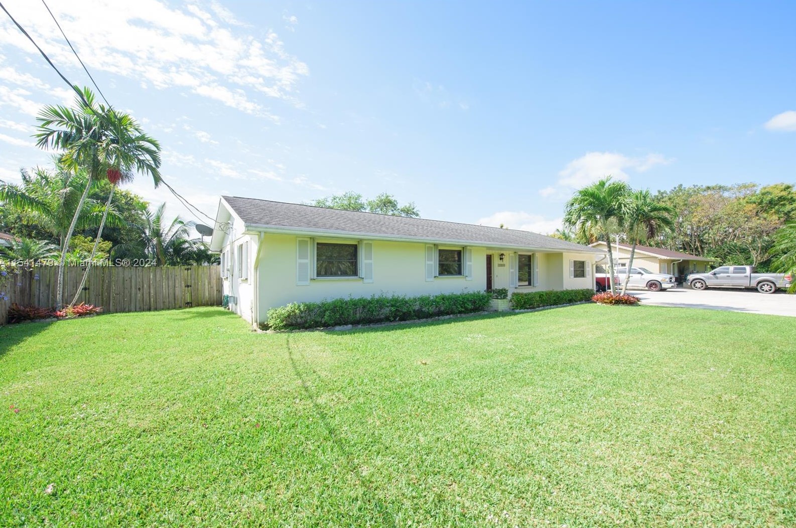 17810 175 St, Miami FL 33187-1654 exterior