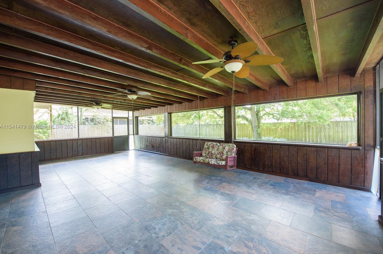 17810 175 St, Miami FL 33187-1654 exterior