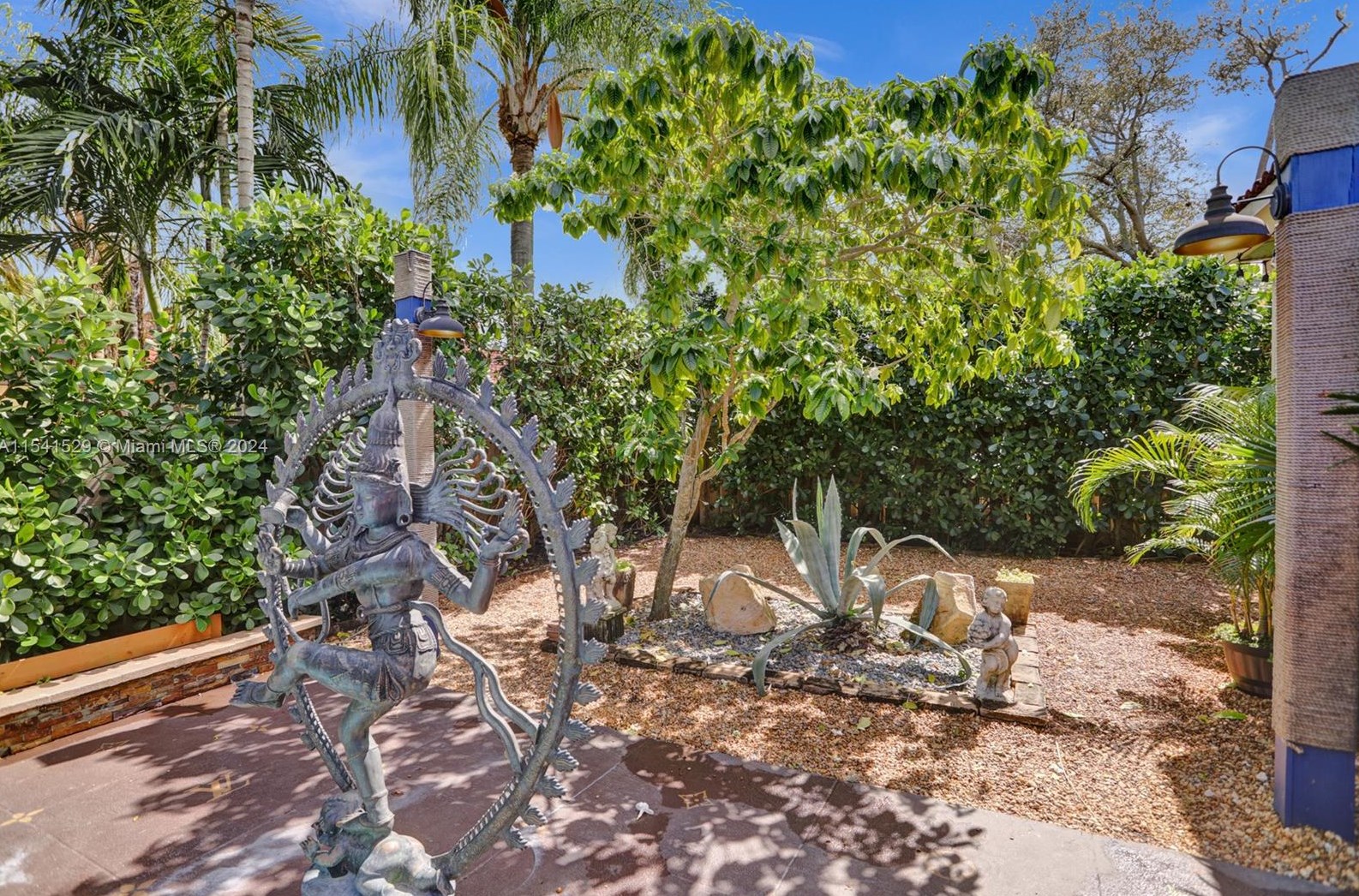 11011 161 Pl, Miami FL 33196-4272 exterior