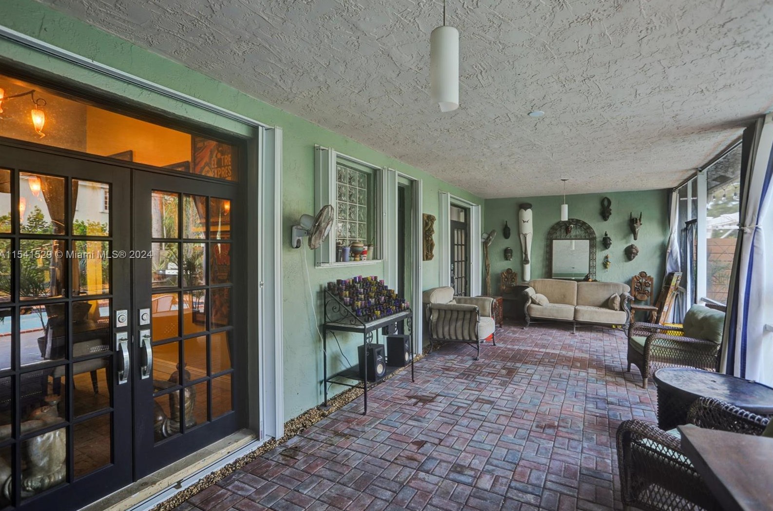 11011 161 Pl, Miami FL 33196-4272 exterior