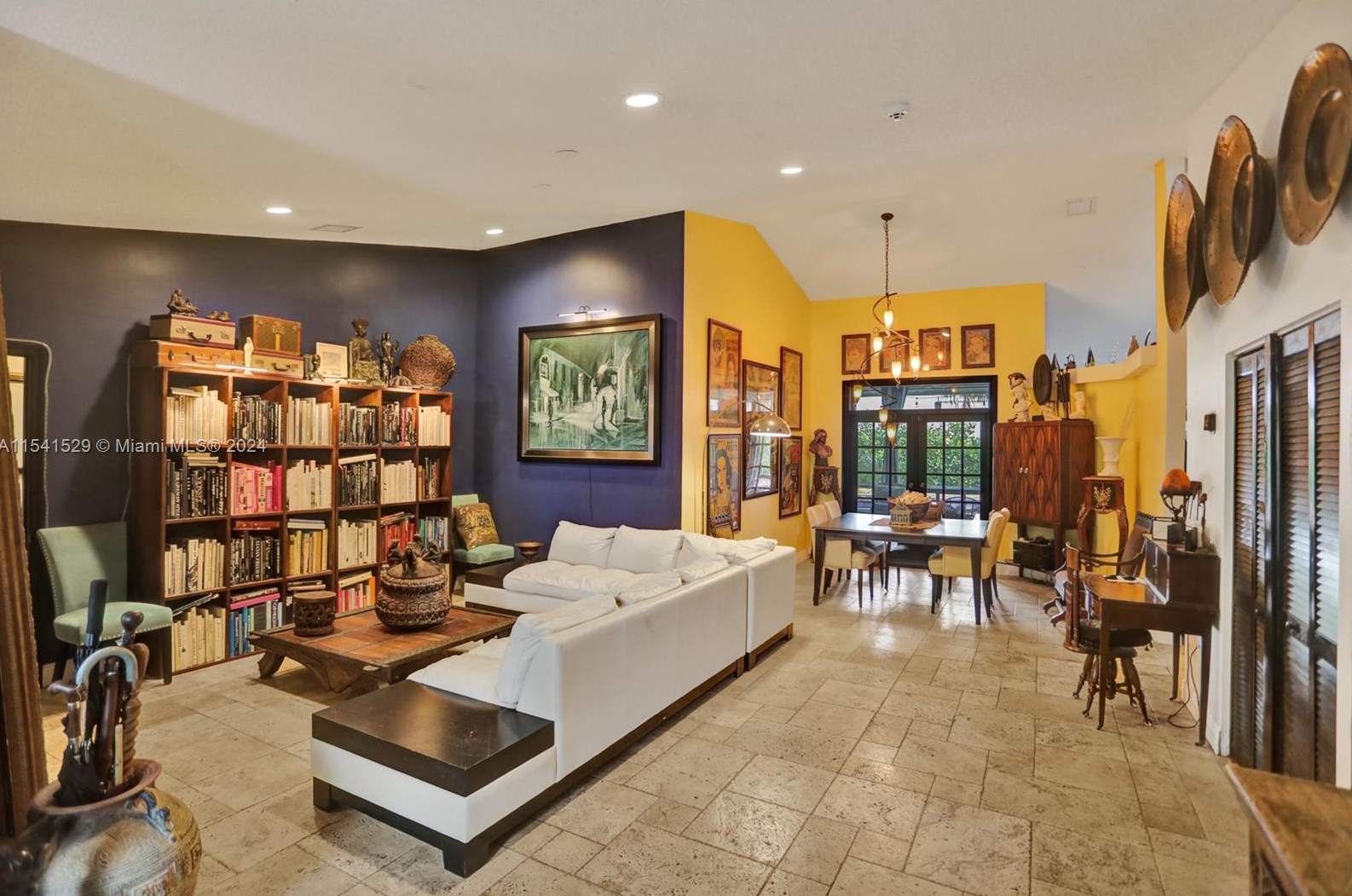 11011 161 Pl, Miami FL 33196-4272 exterior