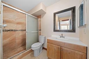 921 Ne 199th St #108, Miami, FL 33179