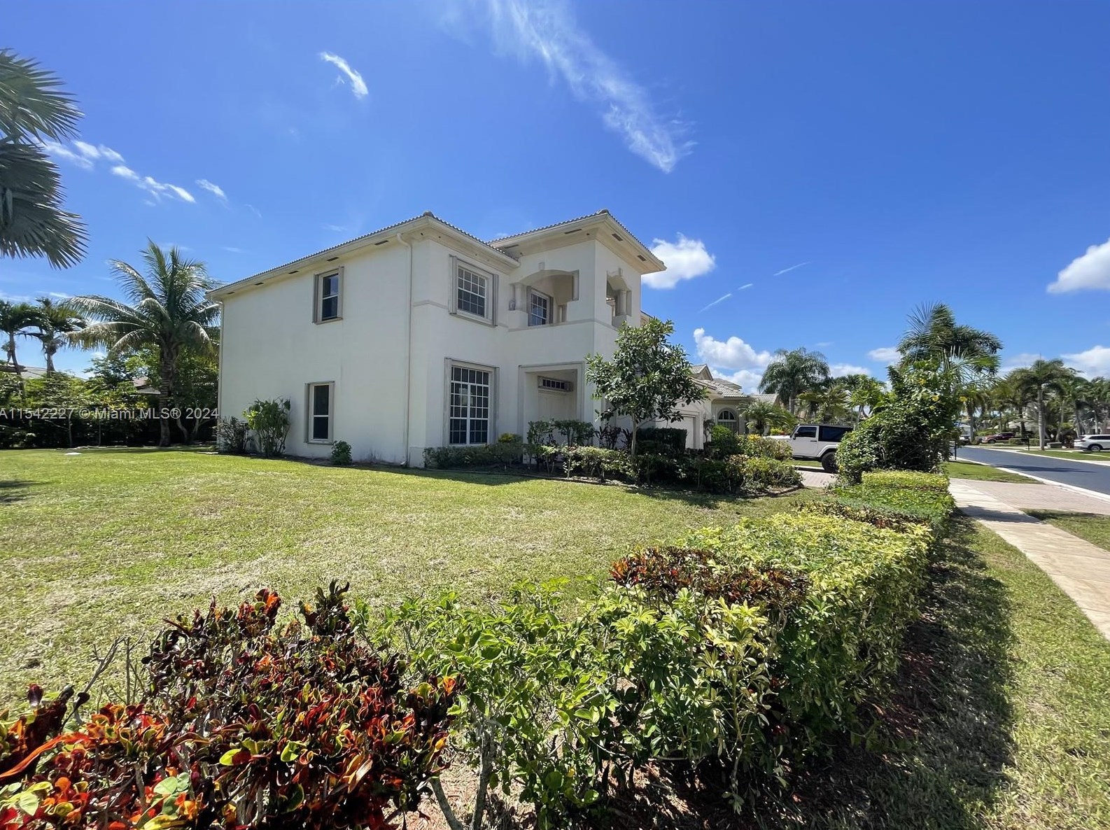 2654 Windwood Way, West Palm Beach, FL 33411