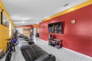 247 E 52nd St, Hialeah, FL 33013