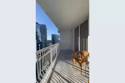 1200 Brickell Bay Dr #3119, Miami, FL 33131 - Photo 10