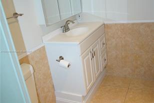 4000 NE 169th St - Photo 20