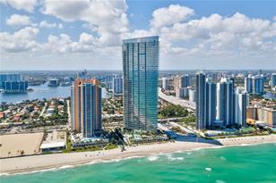 18975 Collins Ave - Photo 8