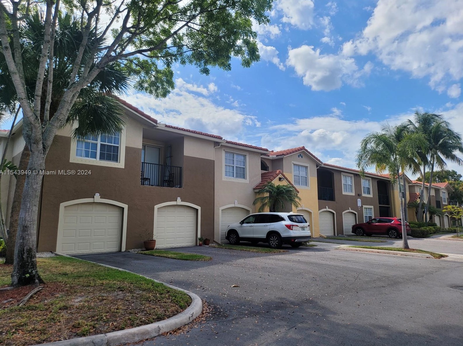 15055 Michelangelo Blvd #204, Delray Beach, FL 33446