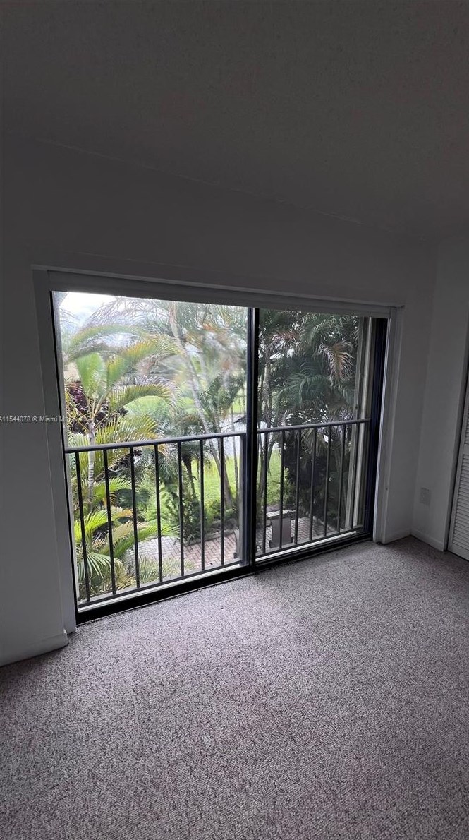 3625 Estepona Ave, Miami FL 33178-2340 exterior