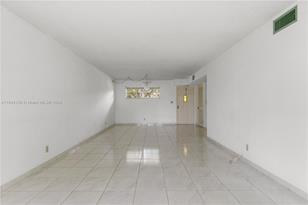 9511 N Hollybrook Lake Dr - Photo 10