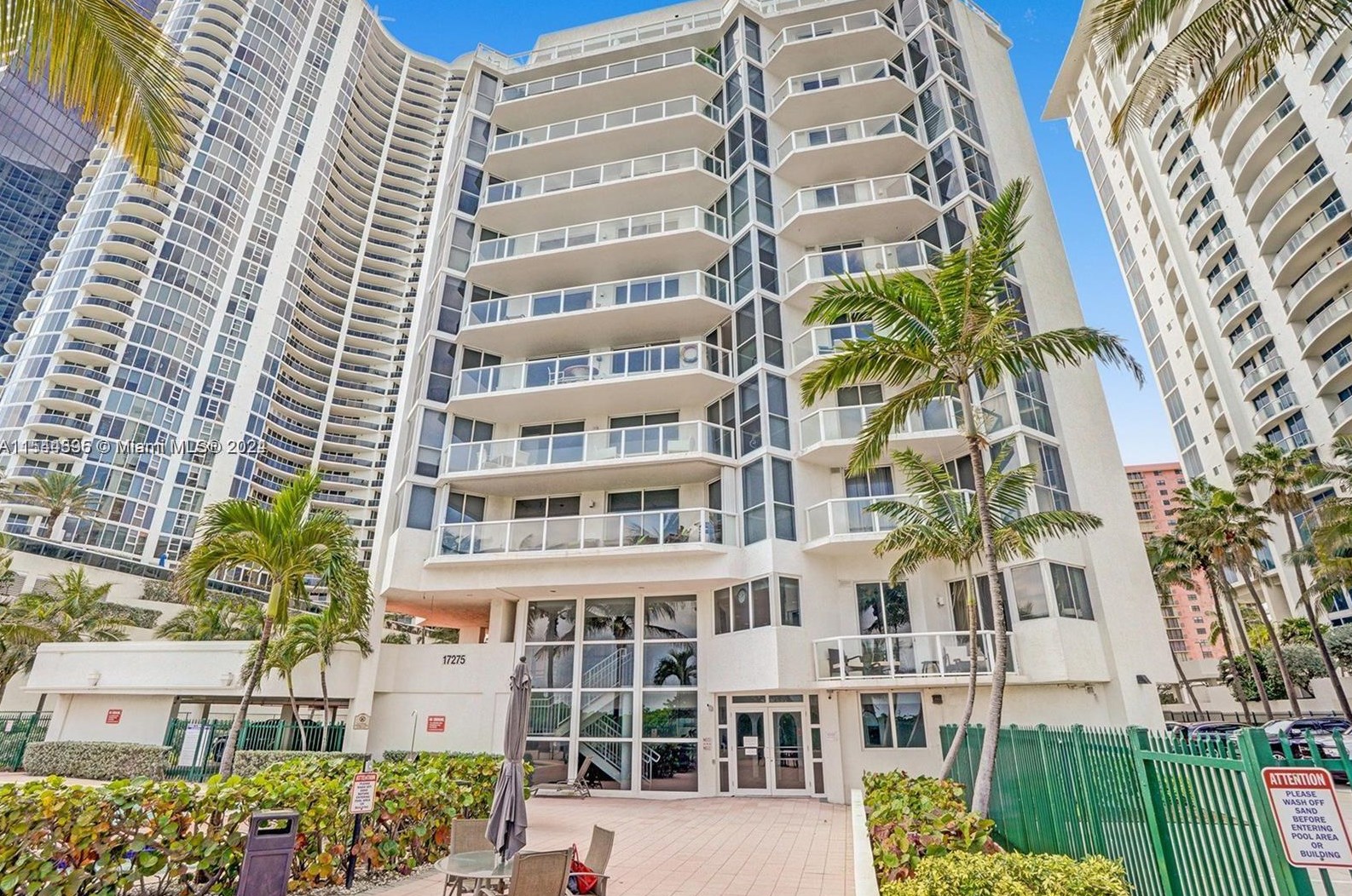 17275 Collins Ave #1008, Miami, FL 33160