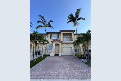 12977 SW 133rd Ter - Photo 1