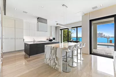 401 E Rivo Alto Dr, Miami Beach, FL 33139 - Photo 16